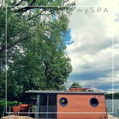 Wyspa Kaszuby-domki Na Wodzie *