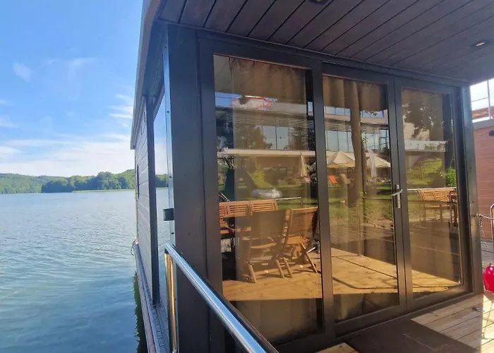 Wyspa Kaszuby-domki Na Wodzie *